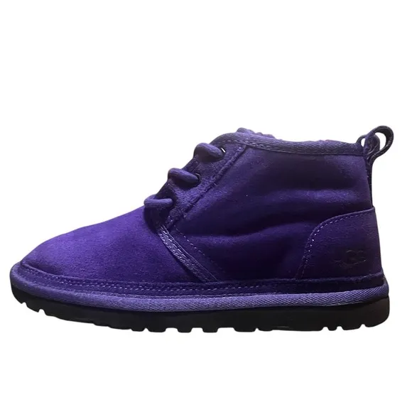 UGG Boots Purple Suede Sheepskin Lined Lace Up Ankle Size 7 EU 37-1094269