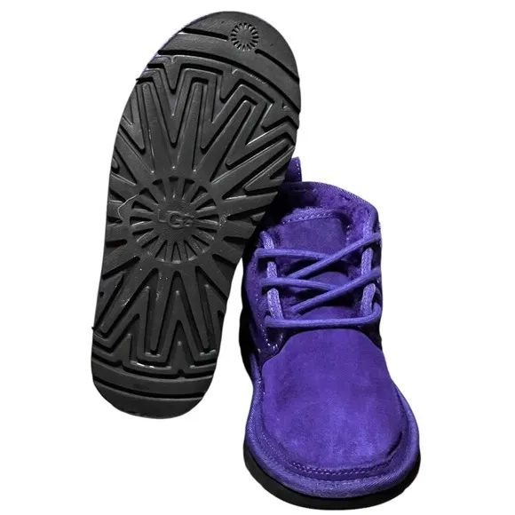 UGG Boots Purple Suede Sheepskin Lined Lace Up Ankle Size 7 EU 37-1094269