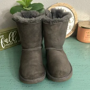 Ugg Boots SZ 2 Girls