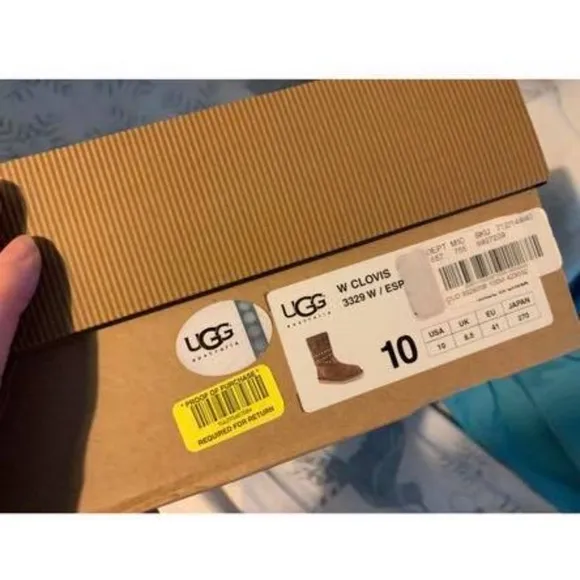 UGG boots tan cream with fur size 10