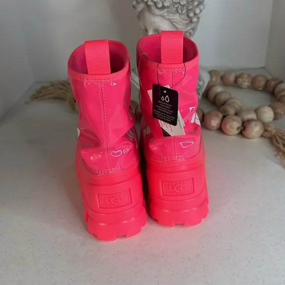 UGG BRELLAH MINI WOMEN SHORT RAIN BOOTS CORAL US 7