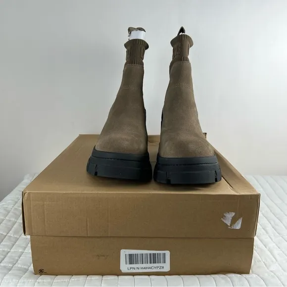 Ugg Brooklyn Chelsea Boot in Hickory Size 12 NWB