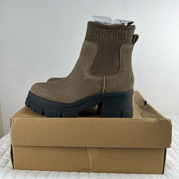Ugg Brooklyn Chelsea Boot in Hickory Size 12 NWB