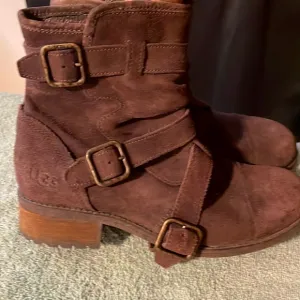UGG buckle motorcycle boots brown size 7