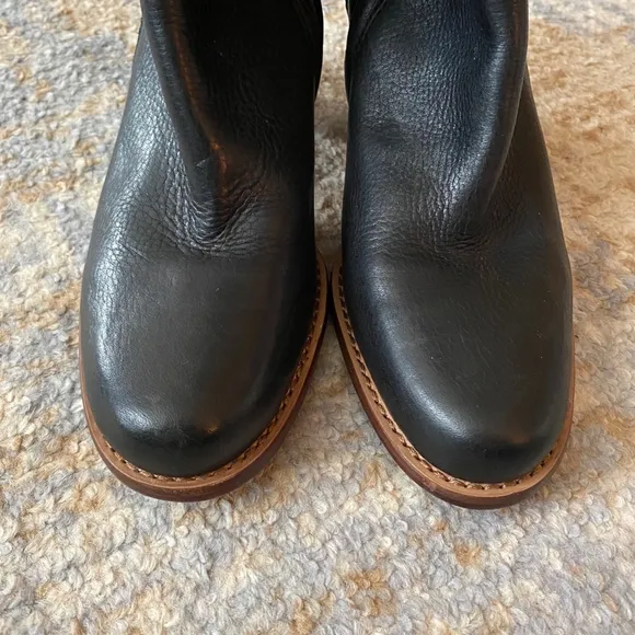 UGG Caroline High Heel Boot Black US 7