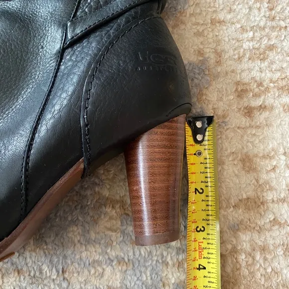 UGG Caroline High Heel Boot Black US 7