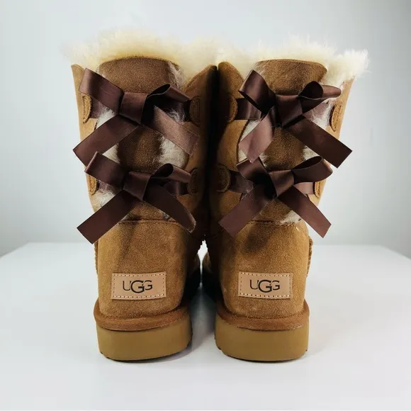 UGG Chestnut Tan Bailey Bow Il Suede Sheepskin Classic Cozy Winter Boots NWT