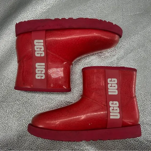 UGG Classic Clear Mini Samba Red Boots Size 8