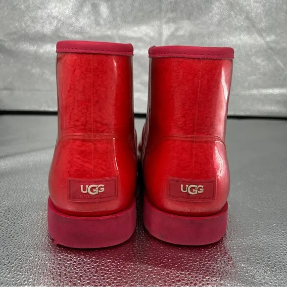 UGG Classic Clear Mini Samba Red Boots Size 8