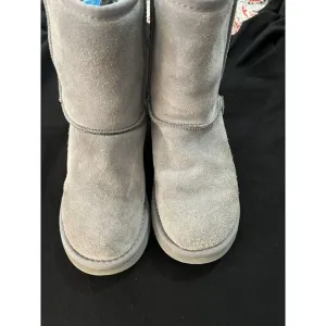UGG CLASSIC GRAY SHEEPSKIN LEATHER PULL ON WOMENS ANKLE BOOTS 6 (b70