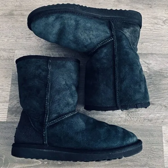 UGG Classic Short Boots Blue Womens 6 Dark Teal Leather Suede Sheepskin #5825
