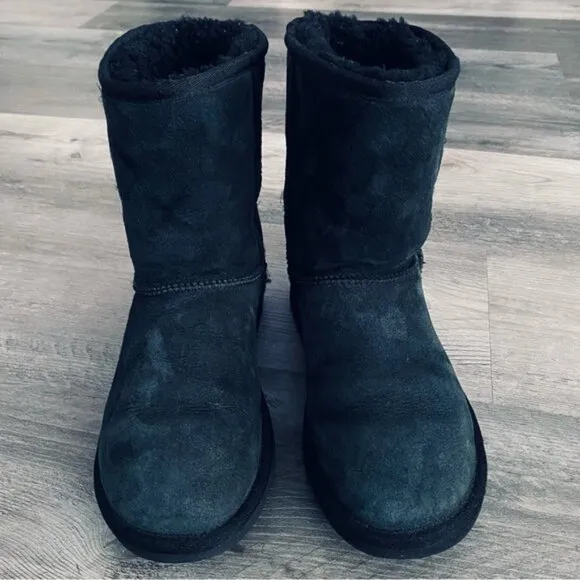 UGG Classic Short Boots Blue Womens 6 Dark Teal Leather Suede Sheepskin #5825