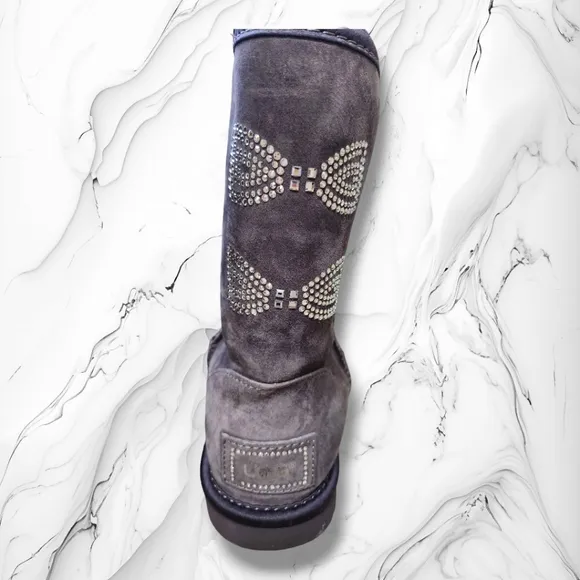 Ugg Classic Short Boots Swarovski Crystal Bows Gray Women size 7