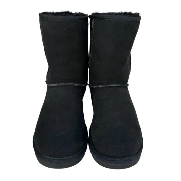 UGG Classic Short II Black Suede Leather Shearling Sheepskin Boots Womens