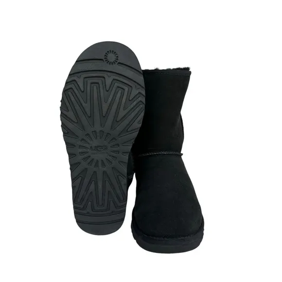 UGG Classic Short II Black Suede Leather Shearling Sheepskin Boots Womens