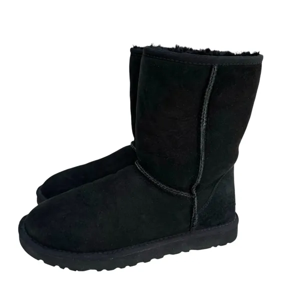 UGG Classic Short II Black Suede Leather Shearling Sheepskin Boots Womens