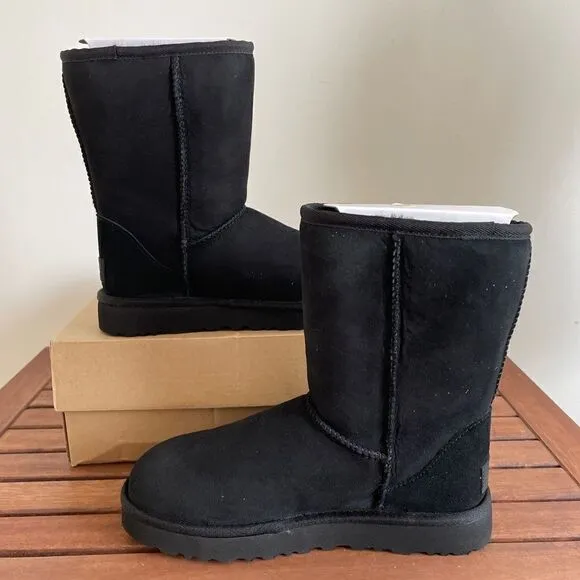 UGG Classic Short II Boots Black USA Women Size 6/UK 4/EU 37