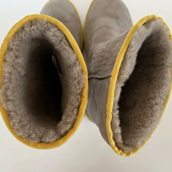 Ugg Classic Short II Limited Edition Grey with Yellow Piping Winter Boots, 10