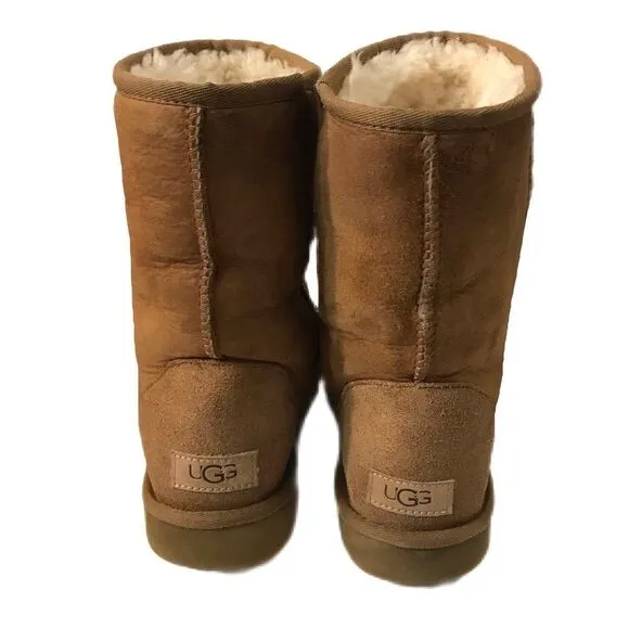 UGG classic short II chestnut boots
