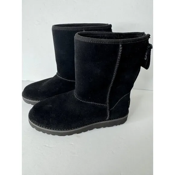 UGG Classic Short Logo Zip Black Boots EU 36 US 5 NEW