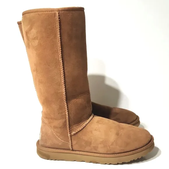 UGG Classic Tall Suede Leather Sheepskin Chestnut Boots Size 11