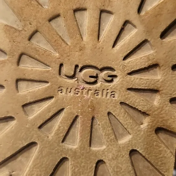 UGG Classic Tall Suede Leather Sheepskin Chestnut Boots Size 11