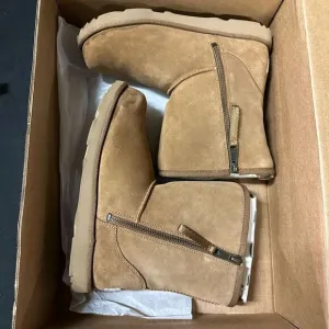 Ugg Classic Short Dual Zip Suede Shearling Boots Chestnut 5