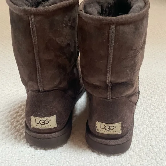 UGG Classsic Short Dark Brown Suede Boots