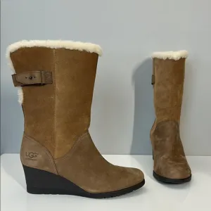 Ugg Edelina Chestnut Wedge Boots Size 9