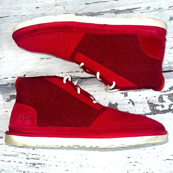 UGG For Men Neumel Hyperweave Wool / Suede Chukka Boots Flag Red US Size 10