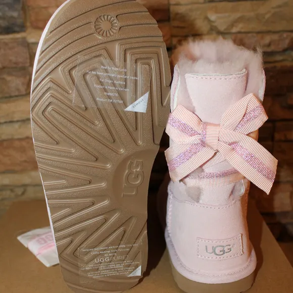 UGG GIRLS CUSTOMIZABLE SUEDE WATER RESISTANT‎ BOOTS