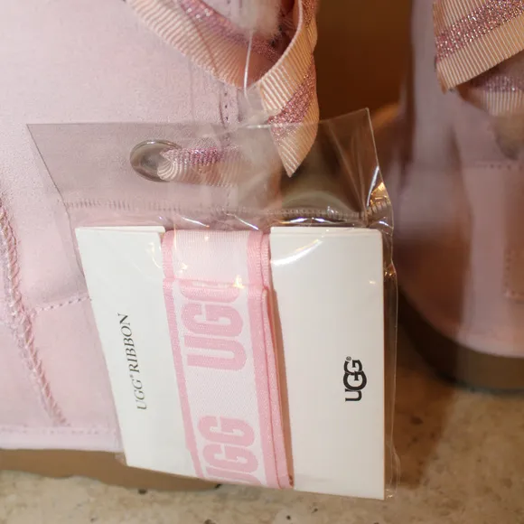 UGG GIRLS CUSTOMIZABLE SUEDE WATER RESISTANT‎ BOOTS