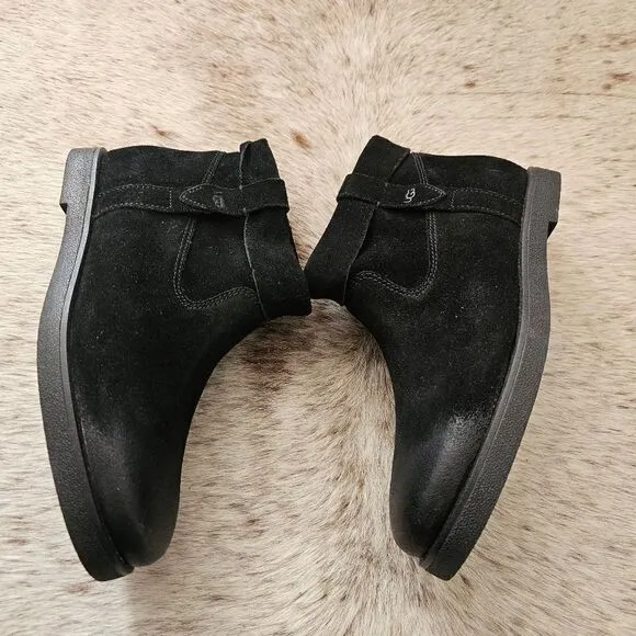 UGG Josefene Cuff Women's Suede Ankle Boots in Black NEW
