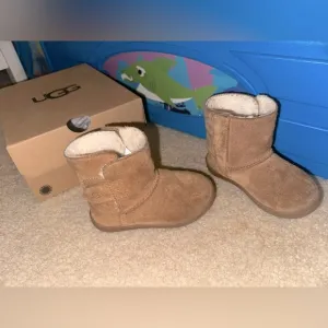 UGG Keelan ll Toddler Boots‎