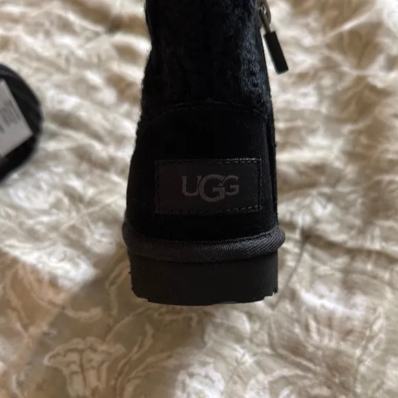 UGG Kids Black Knit Boots