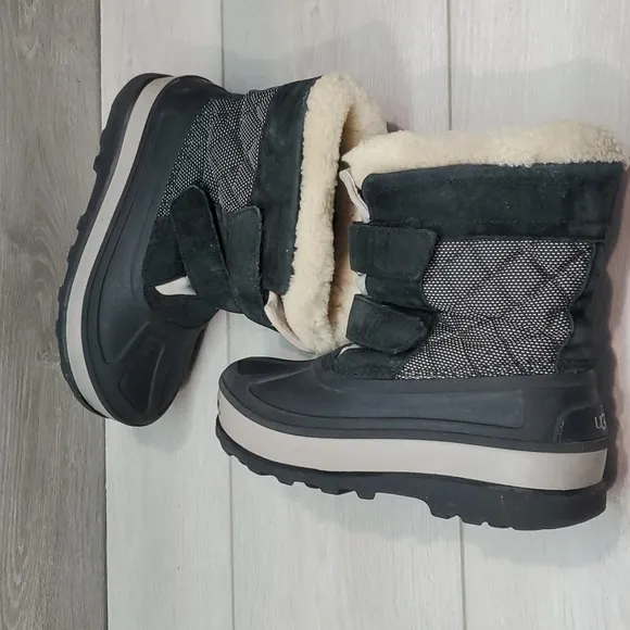 Ugg Kids Boys Insulated lined Saltwater Duck rubber leather boots shoes