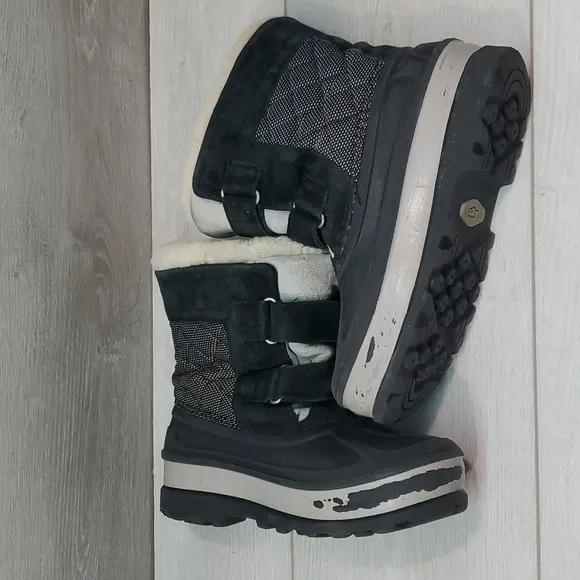 Ugg Kids Boys Insulated lined Saltwater Duck rubber leather boots shoes