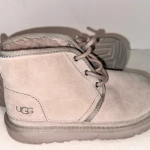UGG Kids Neumal II- Grey