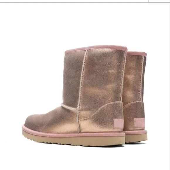 UGG Kids CLASSIC II BOOT METALLIC GLITTER - ROSE GOLD Size 7 or Women’s 8 or 9