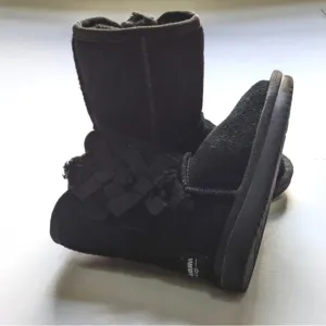 UGG Koolaburra Girls Winter Black Boots