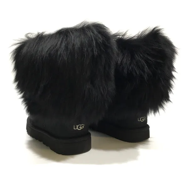 UGG MONGOLIAN CLASSIC SHORT SHEEPSKIN CUFF BOOTS -BLACK SUEDE -WOMENS US 7 -NEW