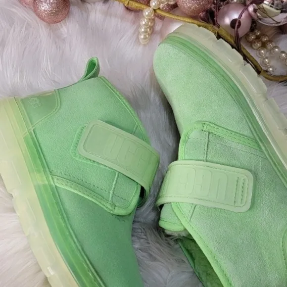 UGG Neumel Clear Chukka Parakeet Green Boots - Women's brand new