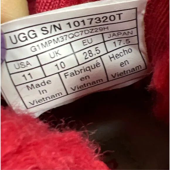 UGG Neumel II Kids Boots Red Size 11