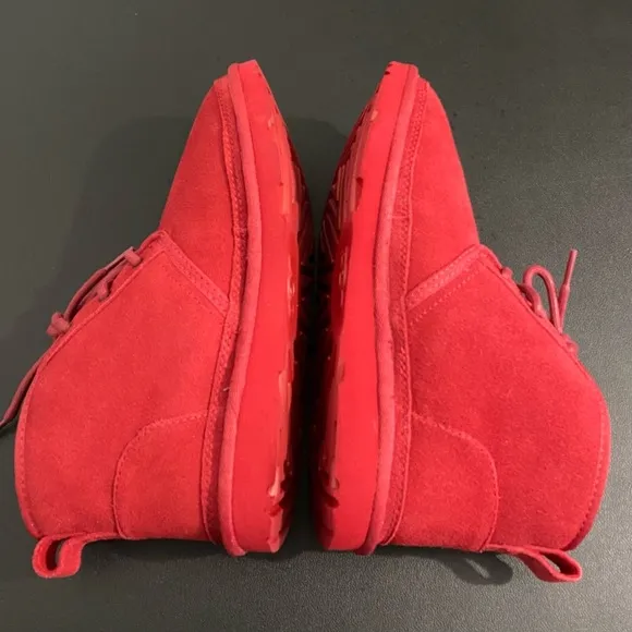 UGG Neumel Lace Up Boots Red Leather Suede Wool Shearling Lined Chukka Boots