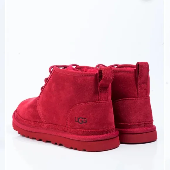 UGG Neumel Lace Up Boots Red Leather Suede Wool Shearling Lined Chukka Boots