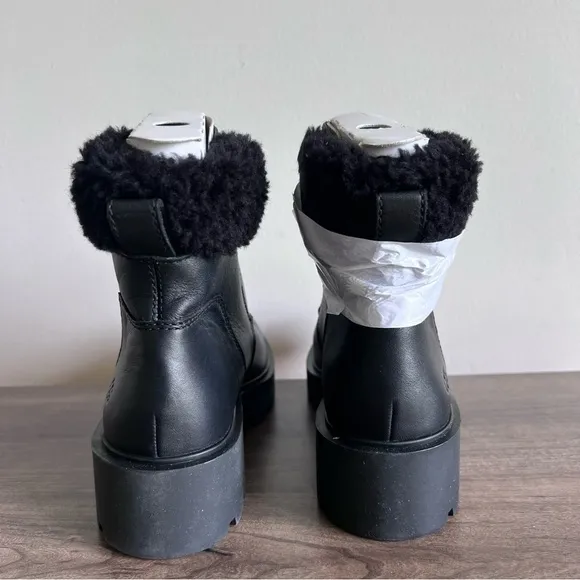 Ugg NEW Czeriesa Black Waterproof Women's Boot Size 8 #585
