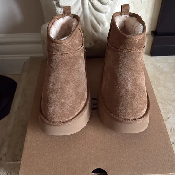 Ugg New Heights Mini Cozy Suede Boots