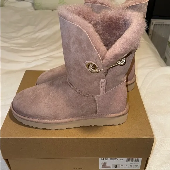 UGG Pink Boots Irina Style