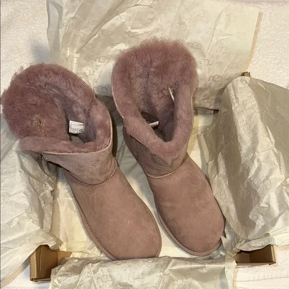 UGG Pink Boots Irina Style