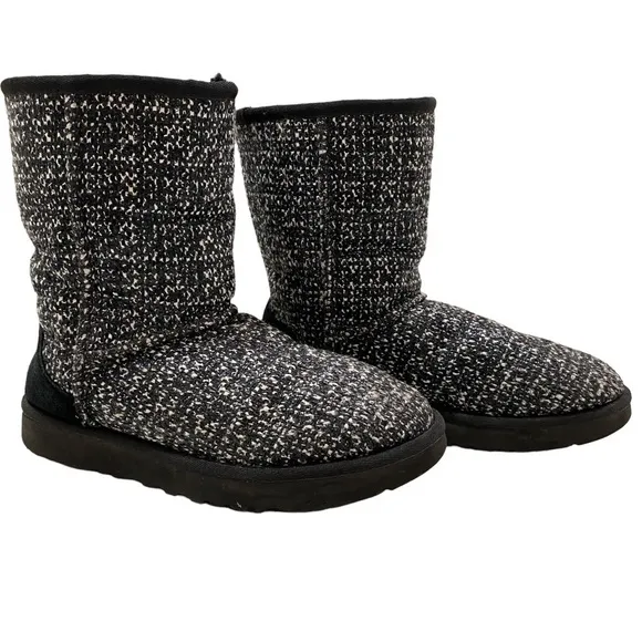 UGG Rare Classic Short Mid-calf Frill Tweed Suede Sheepwool Black Boots Size 7